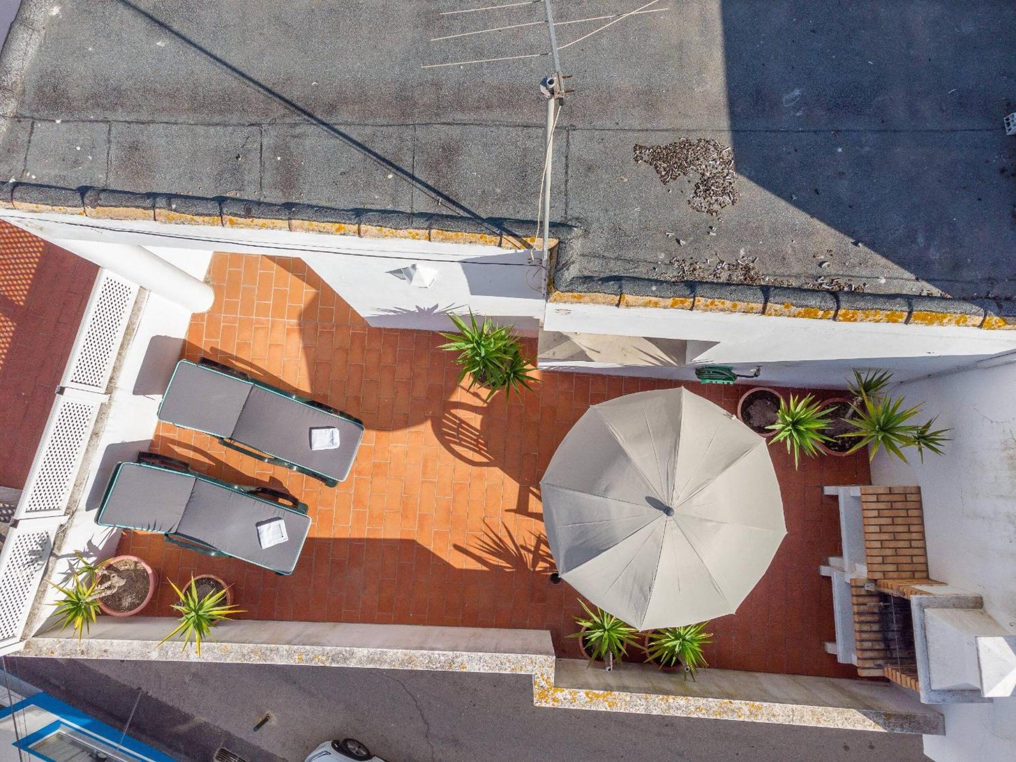 Lena'S Beach House By Hellovacations Albufeira Exterior foto
